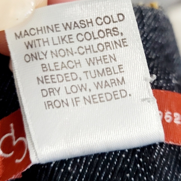 CB Established 1962 Womens Size 8 Dark Wash Stretch Trouser Capris - Picture 11 of 12